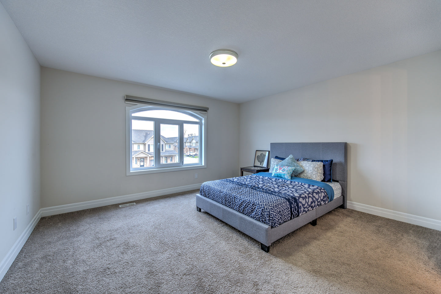 London - 3 bedroom, 2.5 bathroom