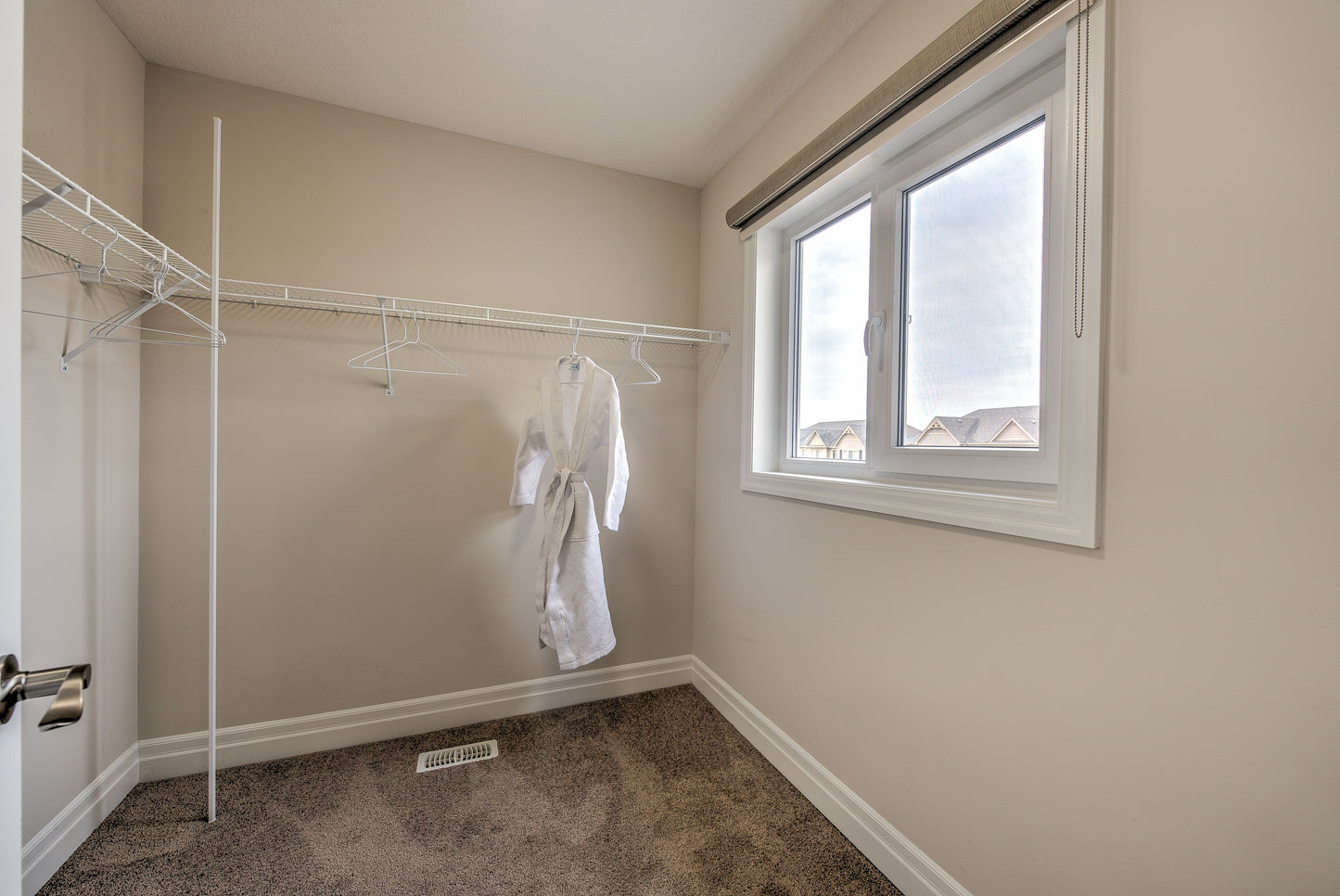 London - 3 bedroom, 2.5 bathroom