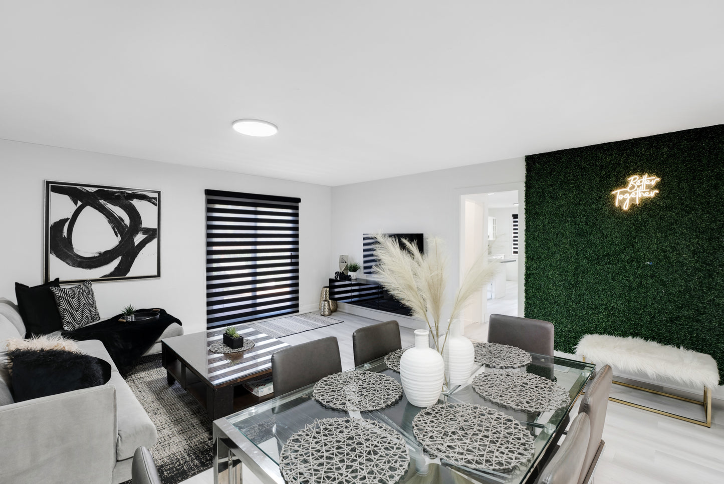 Niagara Falls - 3 bedroom, 2 bathroom