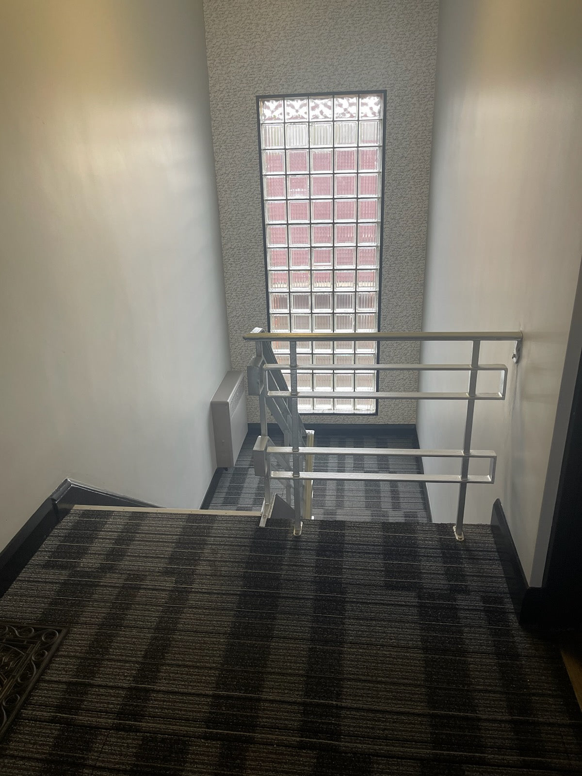 Niagara Falls - 12 x One Bedroom Condominiums