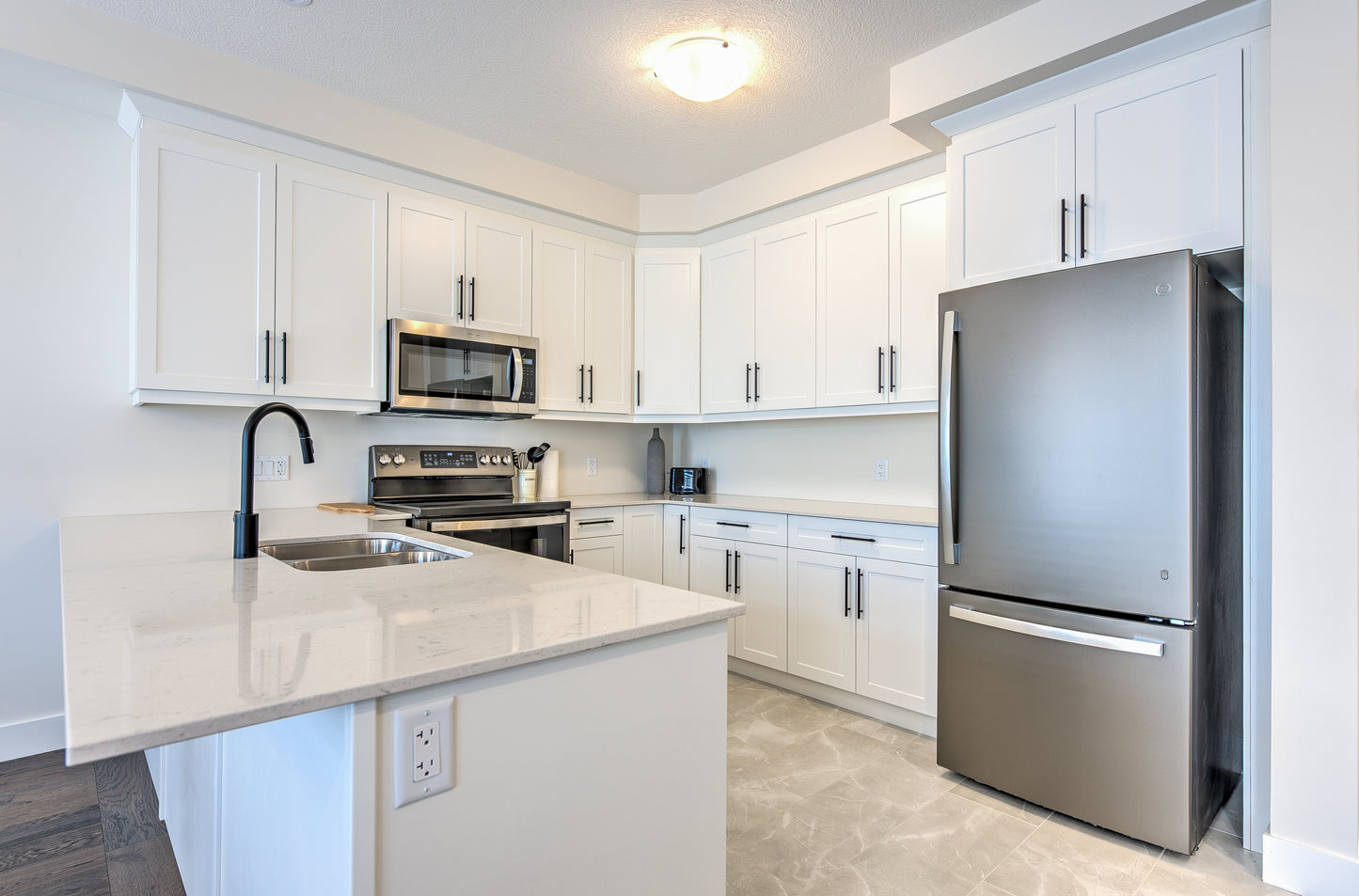 London - 3 bedroom, 2.5 bathroom