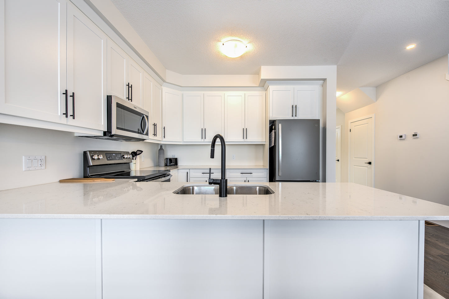 London - 3 bedroom, 2.5 bathroom