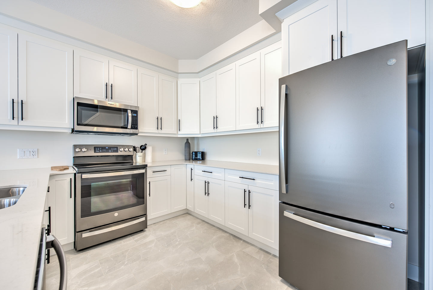 London - 3 bedroom, 2.5 bathroom