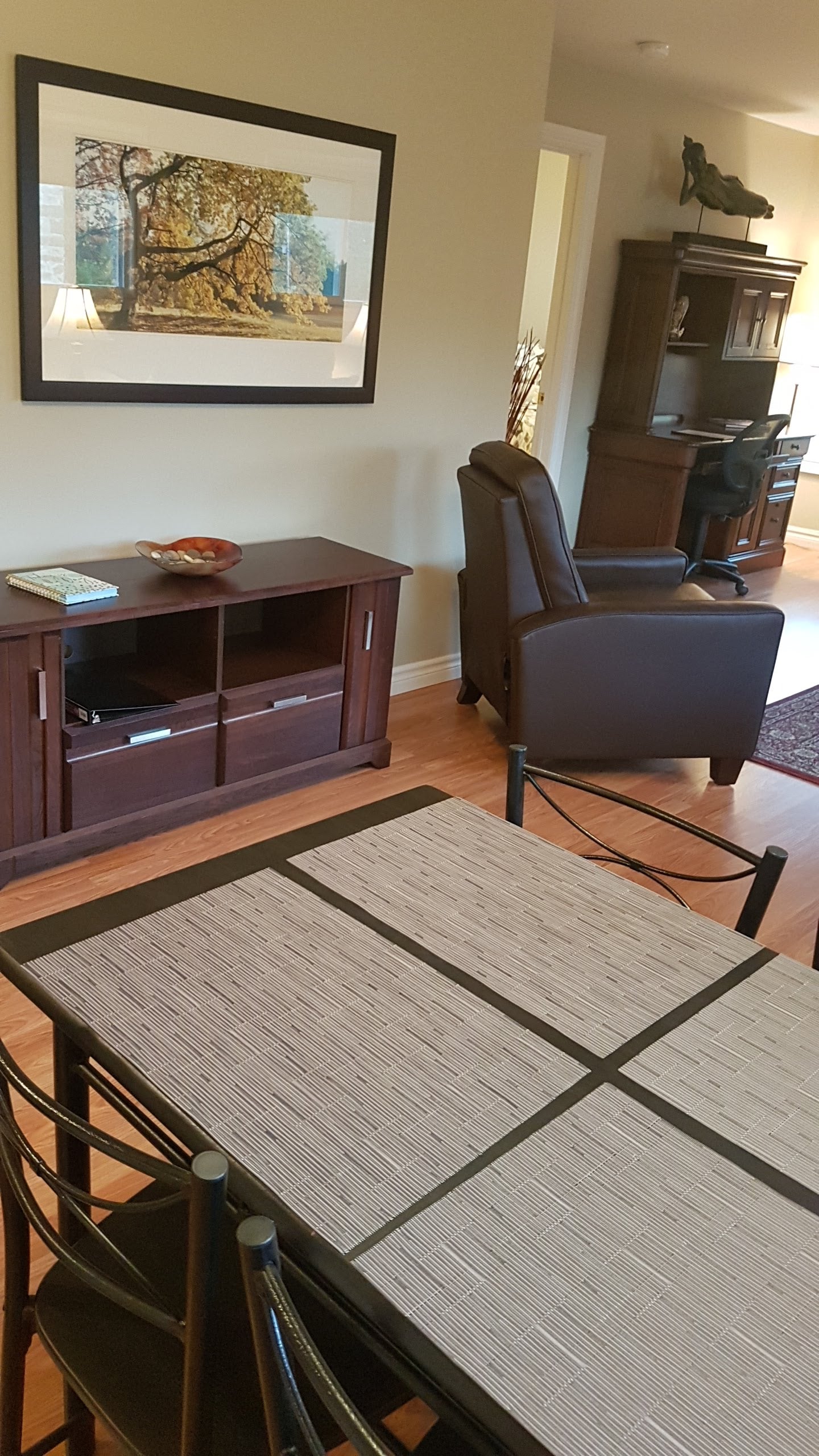 Kemptville - 2 Bedroom Furnished Suite
