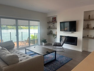 Cornwall - Furnished 2 bedroom, 2 full bathrooms