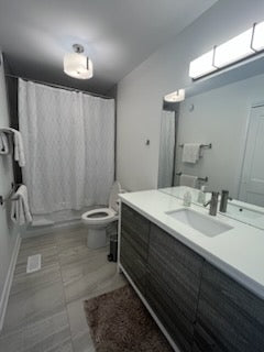 Cornwall - Furnished 2 bedroom, 2 full bathrooms