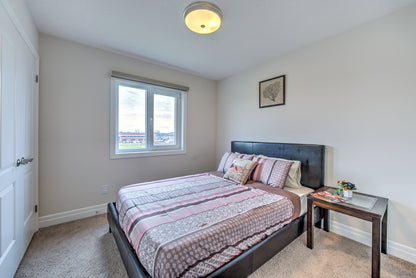 London - 3 bedroom, 2.5 bathroom