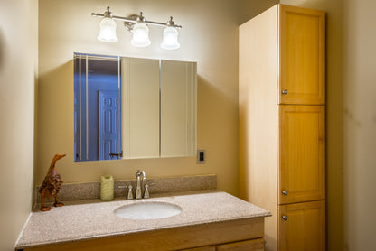 Kemptville - Abbott Road Suites - West Suite Furnished 1 Bedroom Rental with King Bed