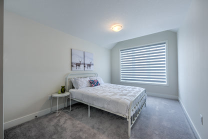 London - 3 bedroom, 2.5 bathroom