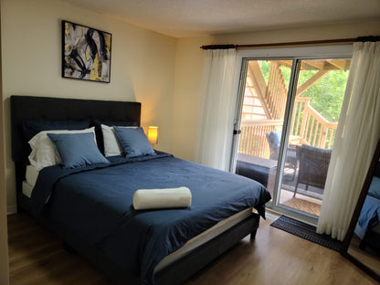 Whitby - 2 bedrooms, 2 full bathrooms