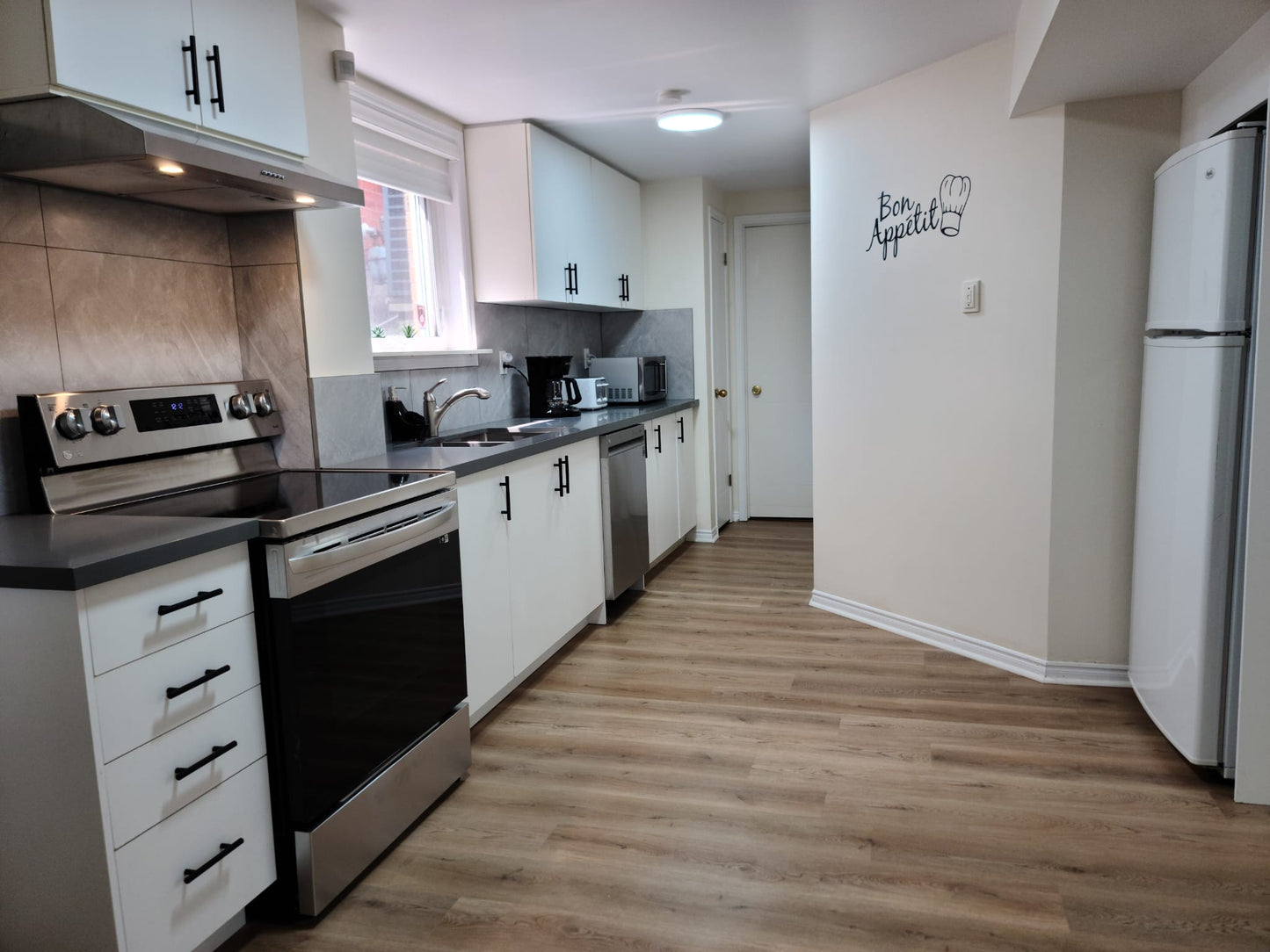 Whitby - 2 bedrooms, 2 full bathrooms
