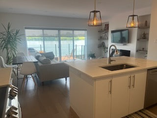 Cornwall - Furnished 2 bedroom, 2 full bathrooms