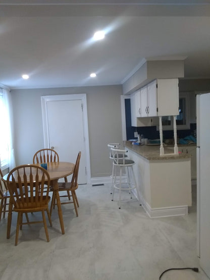Kemptville - Furnished 2 Bedroom House, Centrally Located