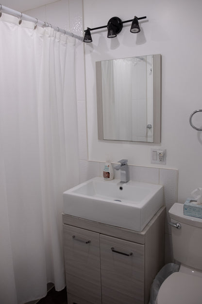 Kemptville Bungalow - Furnished 2 Bedroom, 2 Full Bathroom