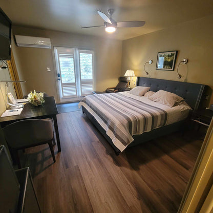 Kemptville - Abbott Road Suites - East Suite Furnished East Rental with King Bed