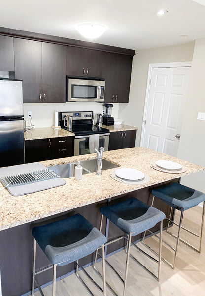 Ottawa - 2 bedroom, 1.5 bathroom